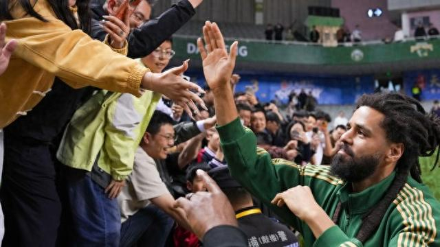 Kaiyun-杰曼·科尔还在等待CBA首秀，说唱乐巨星加盟南京同曦就是一场“流量秀”|同曦男篮|篮球|许可|男篮|球队_新浪体育_新浪新闻